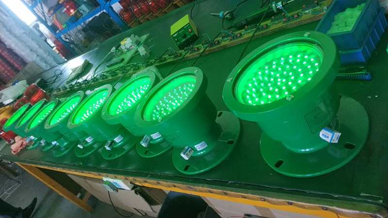 200LED桥柱灯