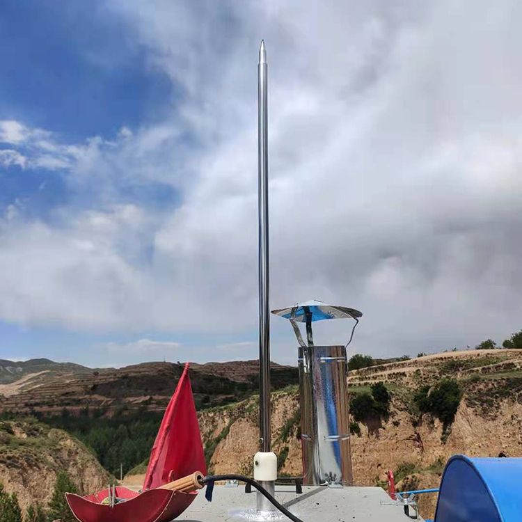 简易绝缘型避雷针